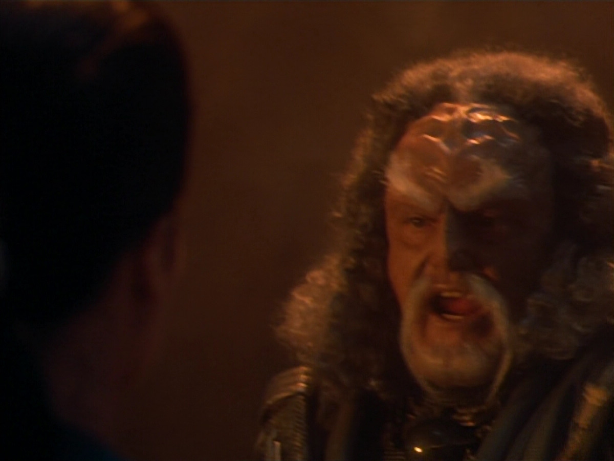 extant_StarTrekDS9_2x19-BloodOath_01938.jpg