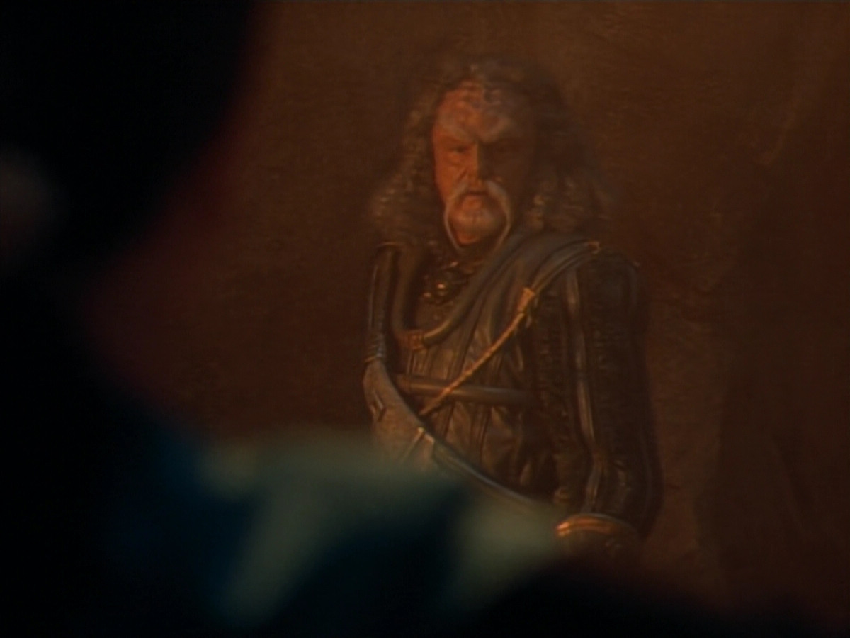 extant_StarTrekDS9_2x19-BloodOath_01947.jpg