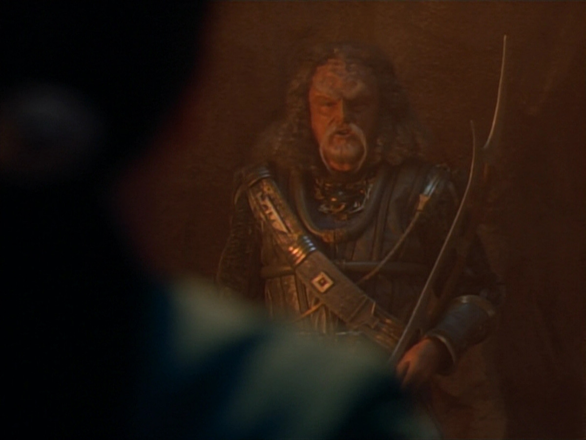 extant_StarTrekDS9_2x19-BloodOath_01963.jpg