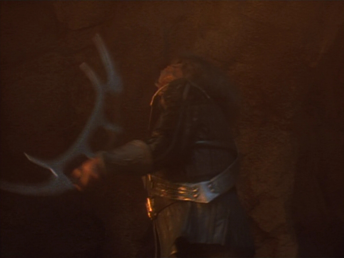 extant_StarTrekDS9_2x19-BloodOath_01988.jpg