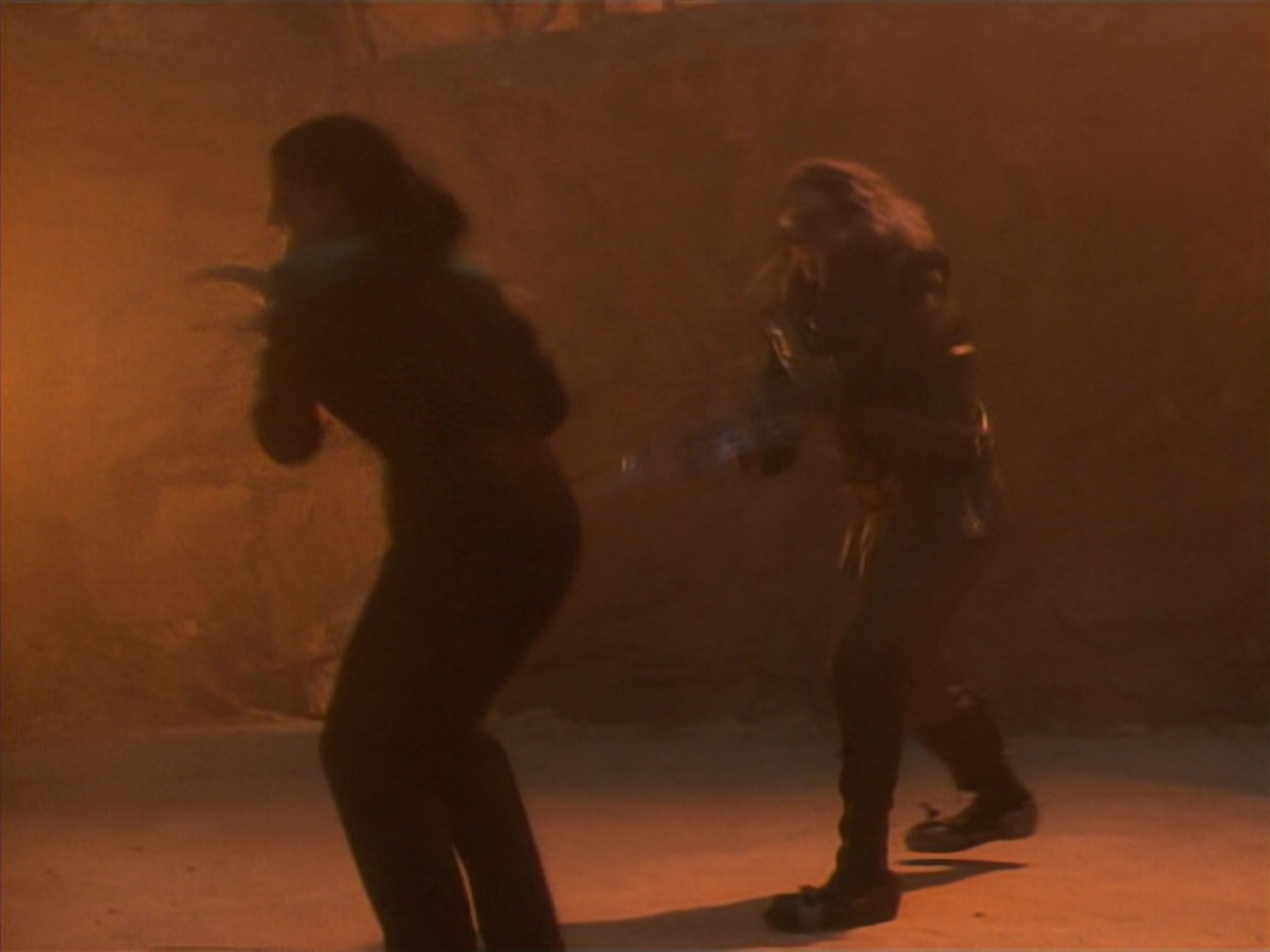 extant_StarTrekDS9_2x19-BloodOath_01996.jpg