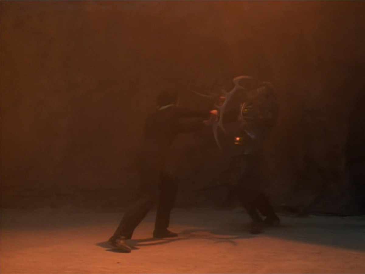 extant_StarTrekDS9_2x19-BloodOath_02000.jpg