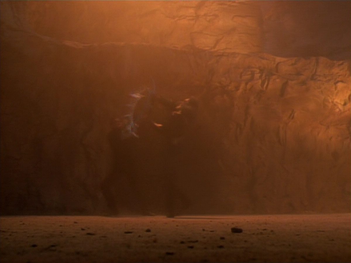 extant_StarTrekDS9_2x19-BloodOath_02016.jpg