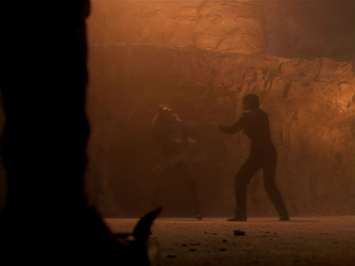 extant_StarTrekDS9_2x19-BloodOath_02026.jpg
