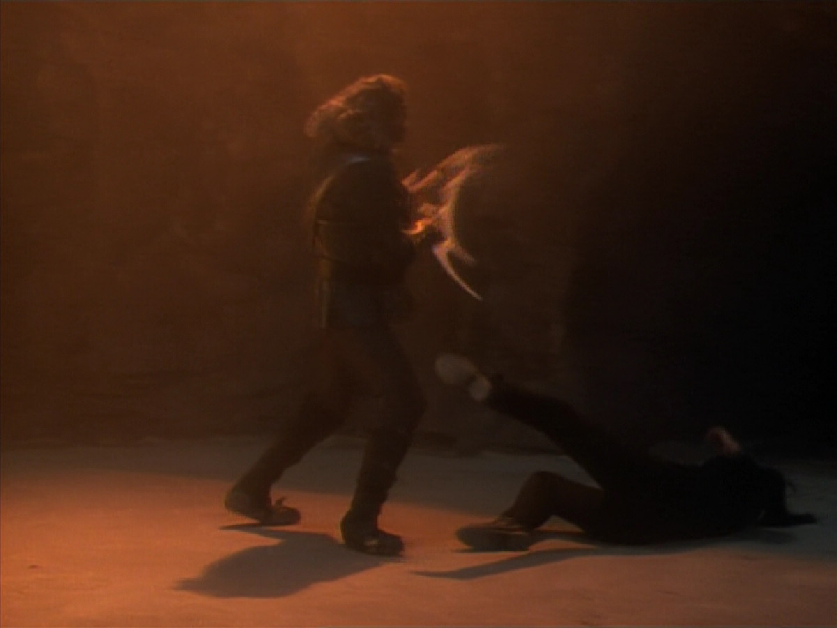 extant_StarTrekDS9_2x19-BloodOath_02064.jpg