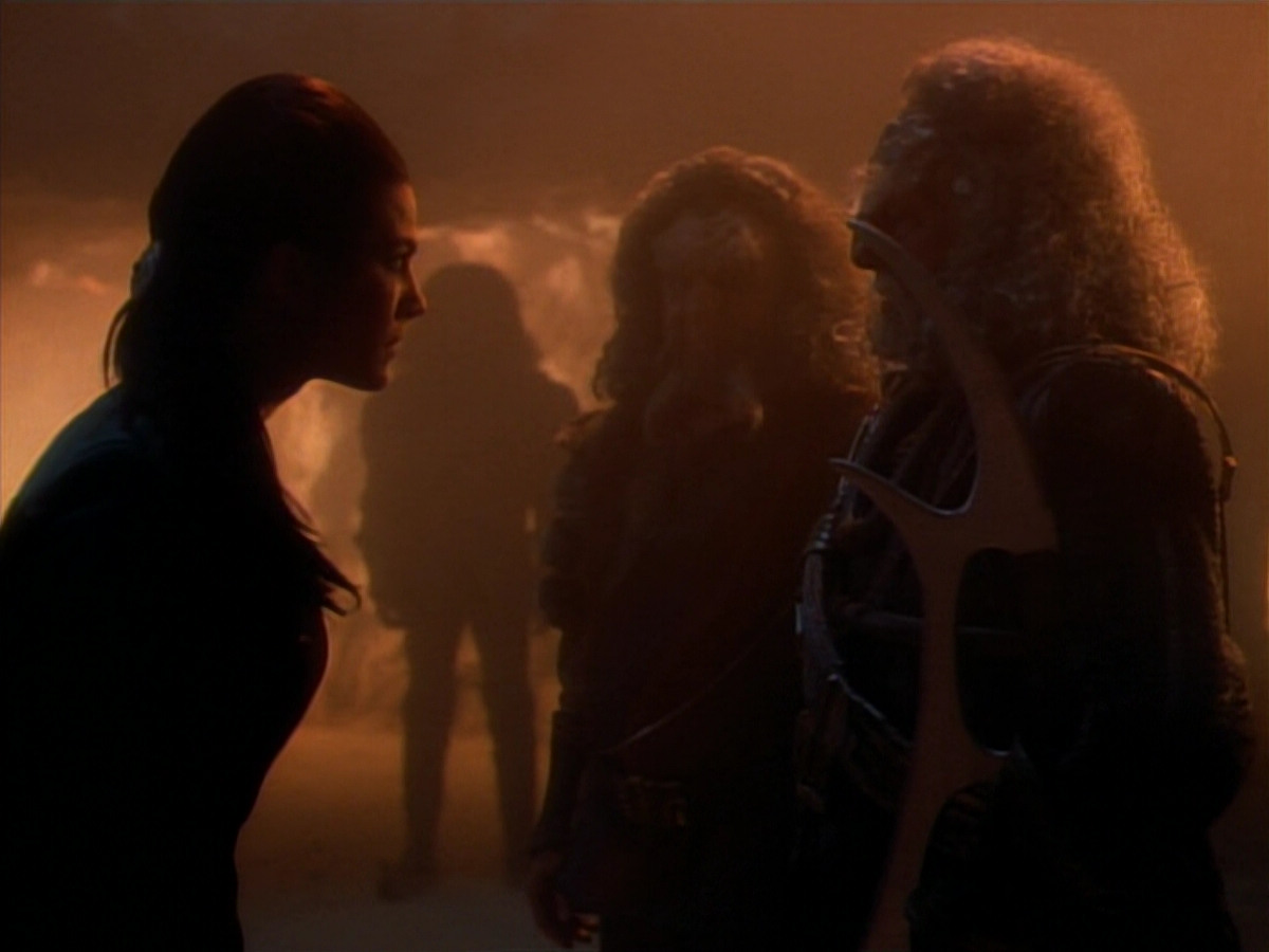 extant_StarTrekDS9_2x19-BloodOath_02082.jpg