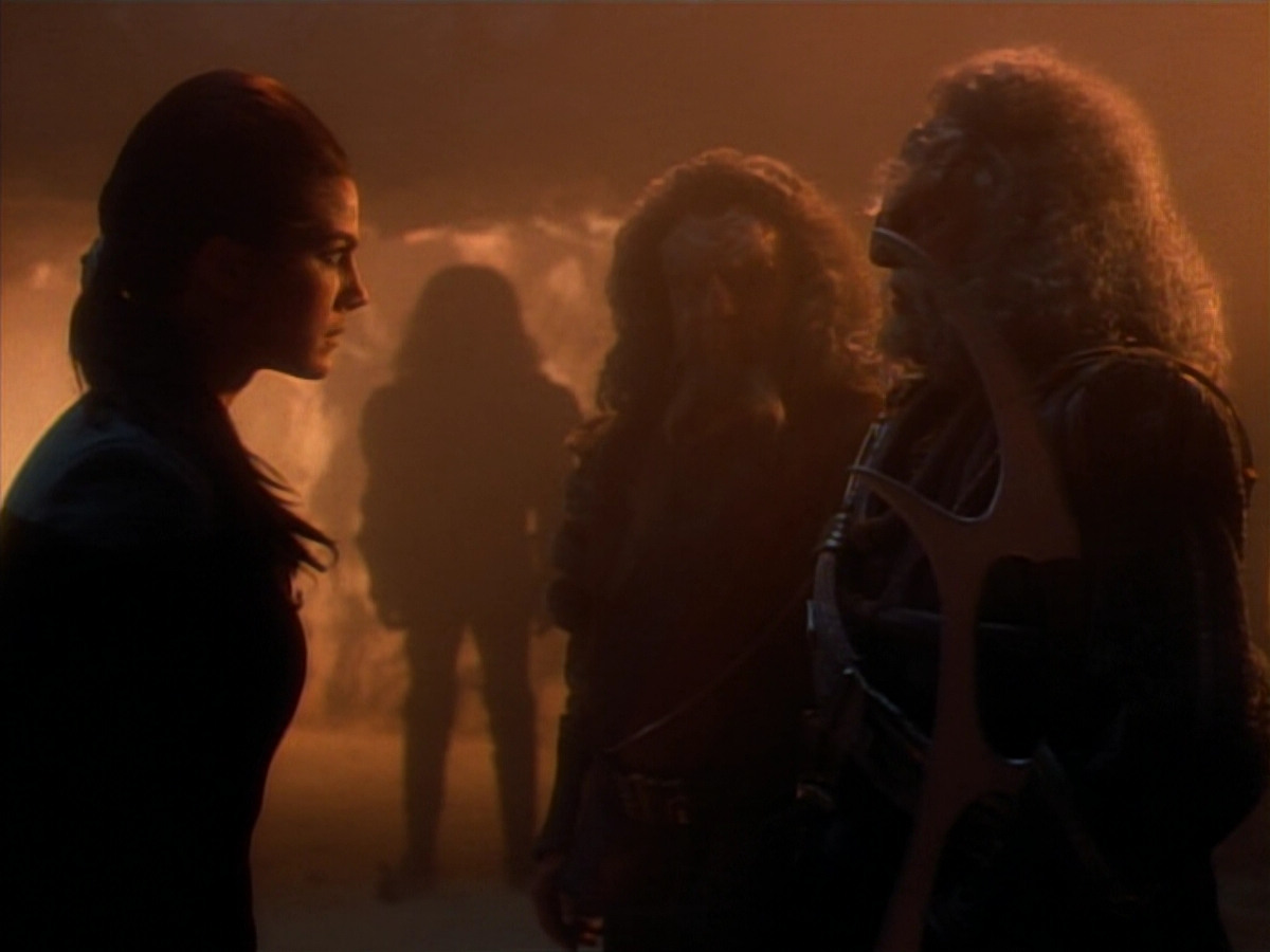 extant_StarTrekDS9_2x19-BloodOath_02086.jpg