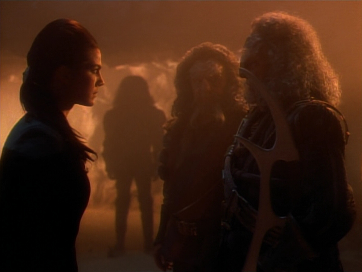 extant_StarTrekDS9_2x19-BloodOath_02088.jpg