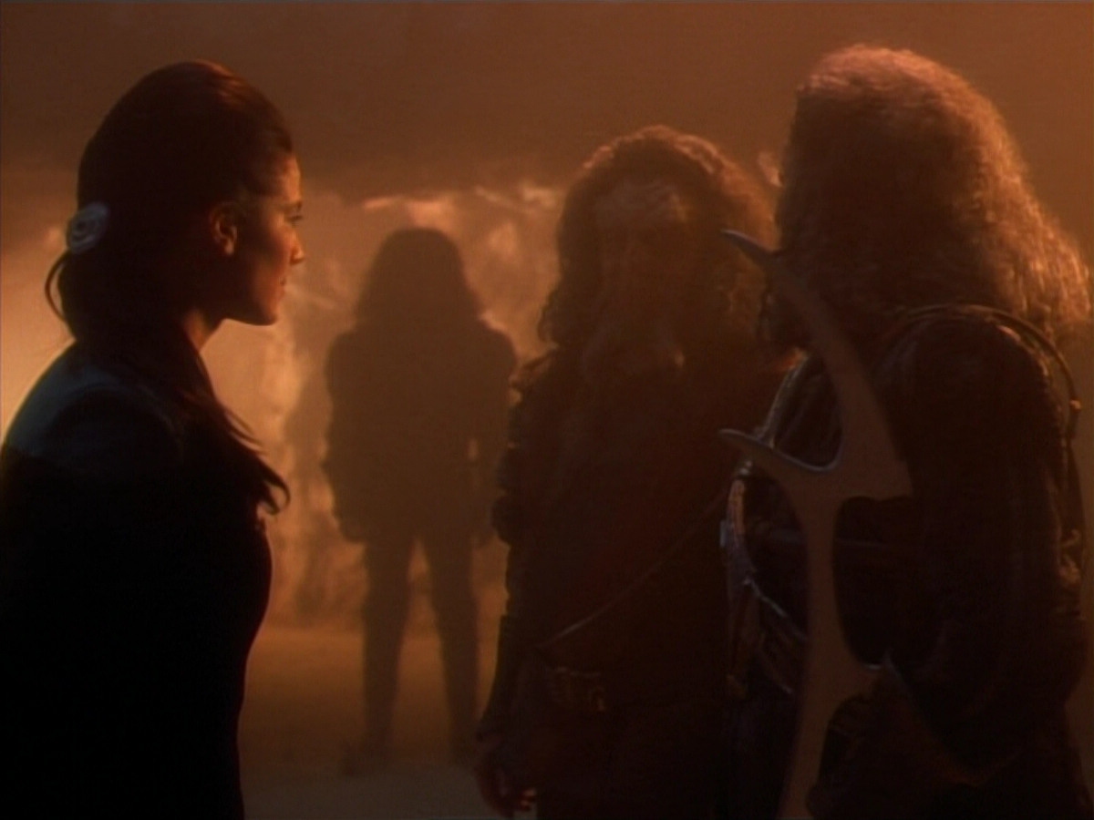extant_StarTrekDS9_2x19-BloodOath_02102.jpg