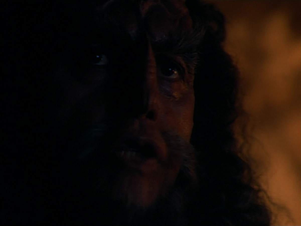 extant_StarTrekDS9_2x19-BloodOath_02117.jpg