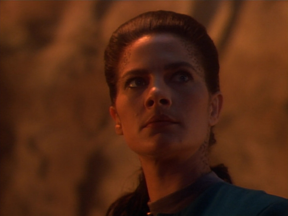 extant_StarTrekDS9_2x19-BloodOath_02122.jpg