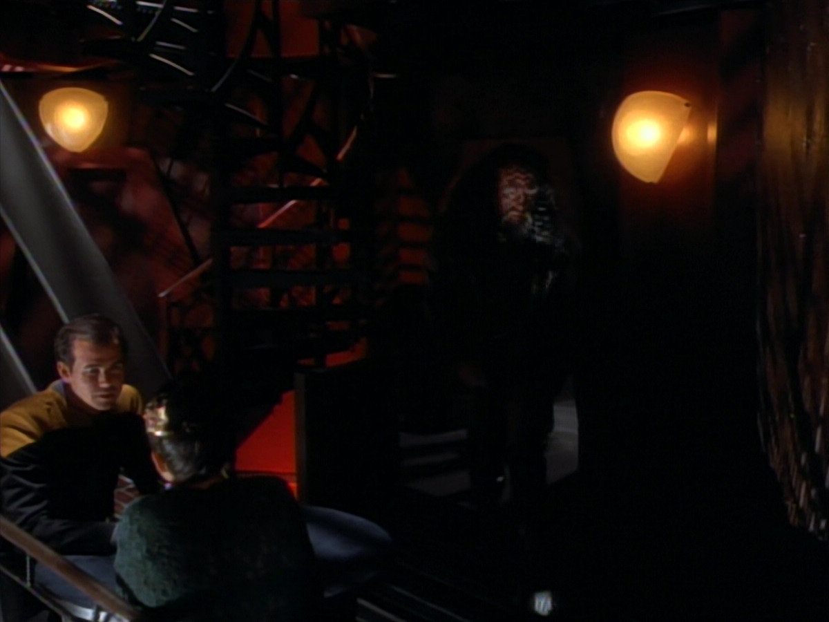extant_StarTrekDS9_2x19-BloodOath_02138.jpg