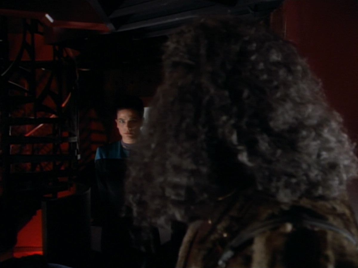 extant_StarTrekDS9_2x19-BloodOath_02169.jpg