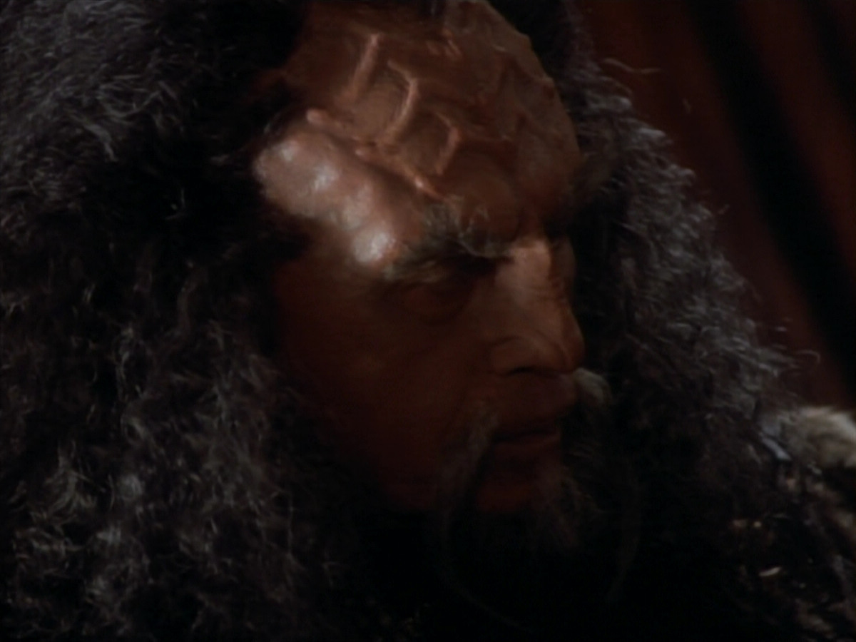 extant_StarTrekDS9_2x19-BloodOath_02213.jpg
