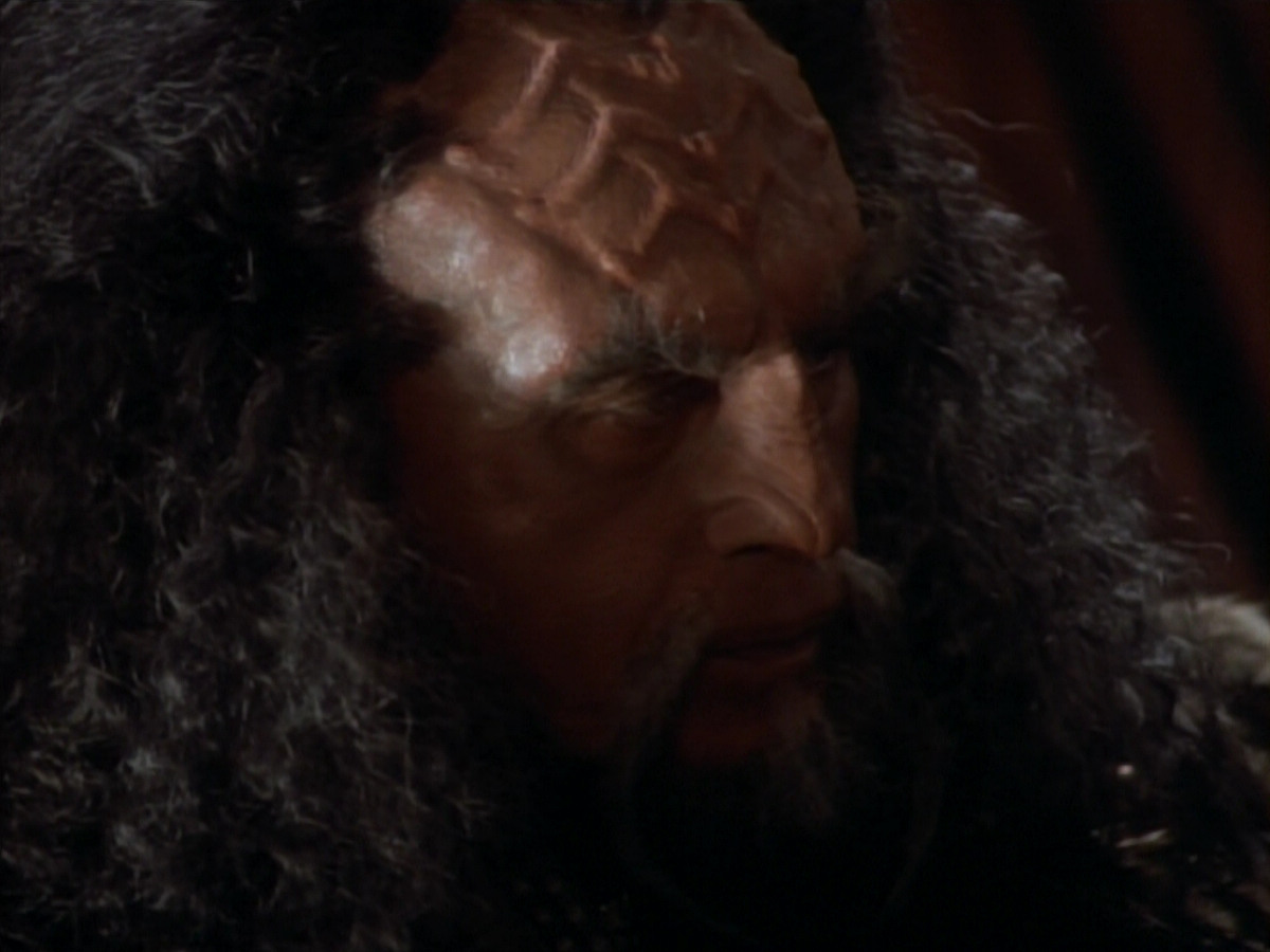 extant_StarTrekDS9_2x19-BloodOath_02215.jpg