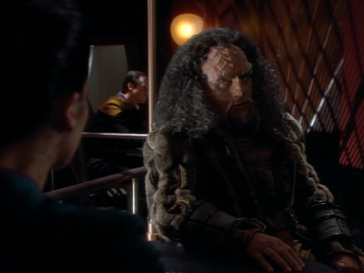 extant_StarTrekDS9_2x19-BloodOath_02260.jpg