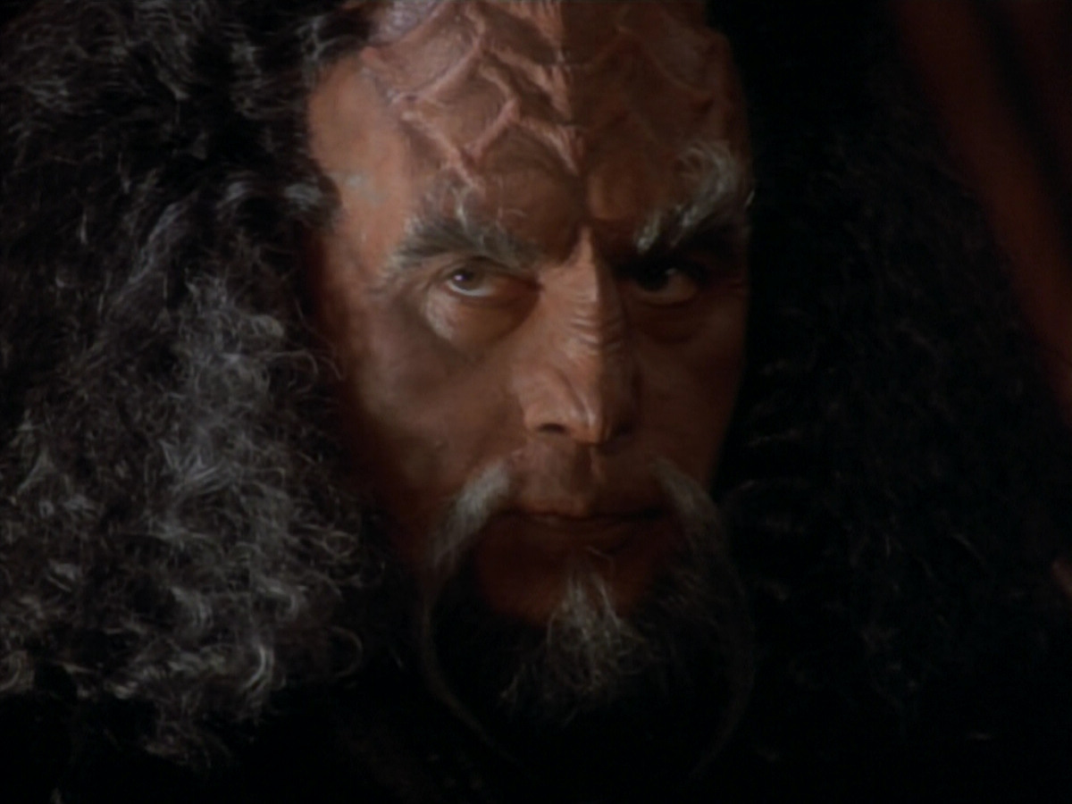 extant_StarTrekDS9_2x19-BloodOath_02316.jpg