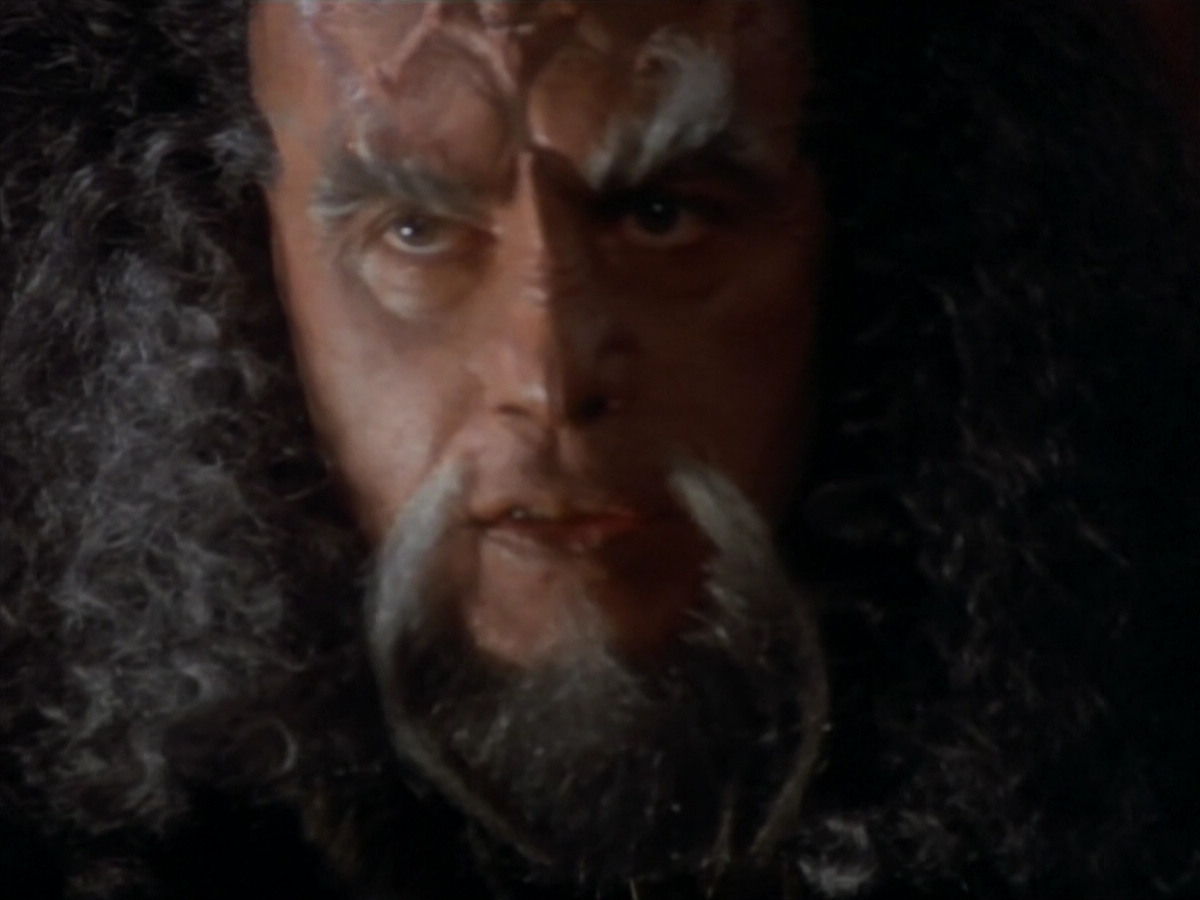 extant_StarTrekDS9_2x19-BloodOath_02325.jpg