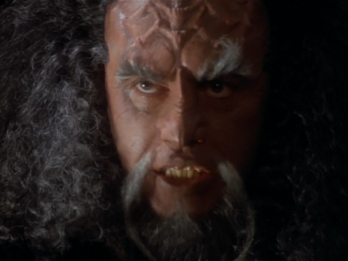 extant_StarTrekDS9_2x19-BloodOath_02331.jpg