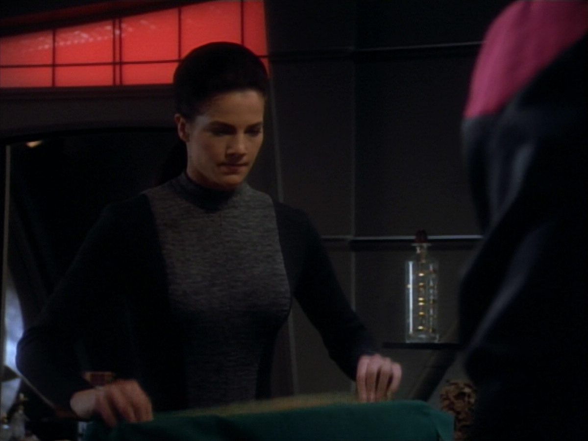 extant_StarTrekDS9_2x19-BloodOath_02366.jpg