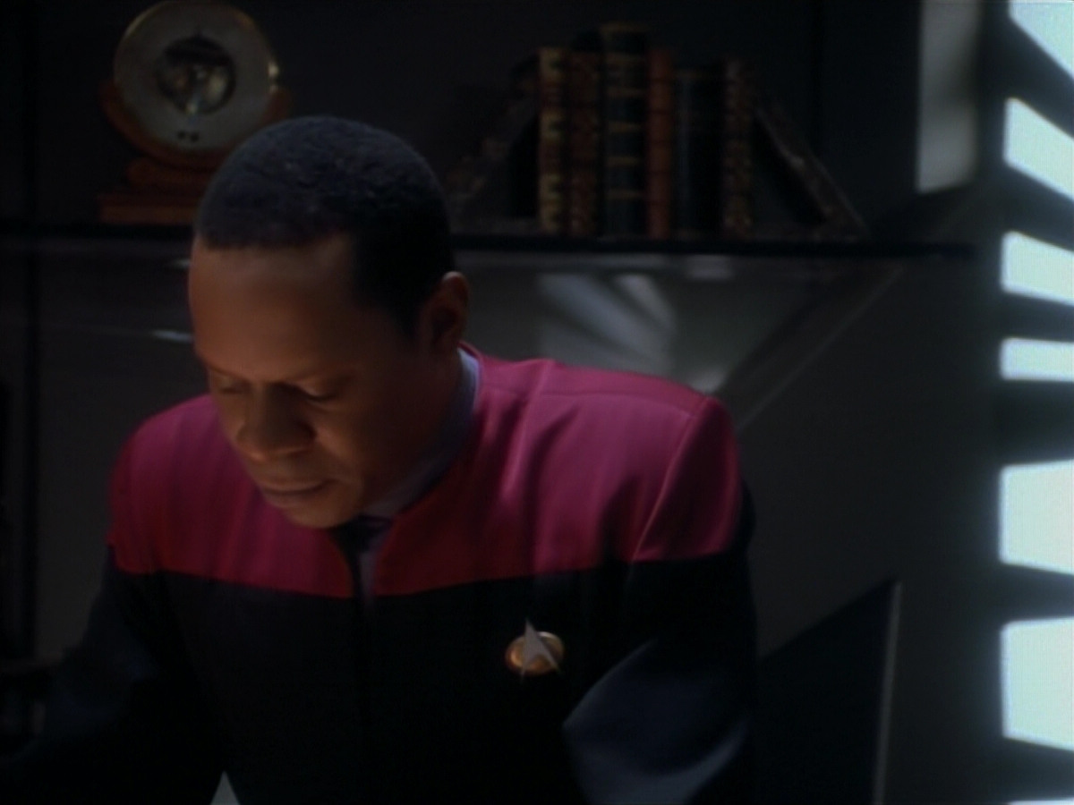 extant_StarTrekDS9_2x19-BloodOath_02472.jpg