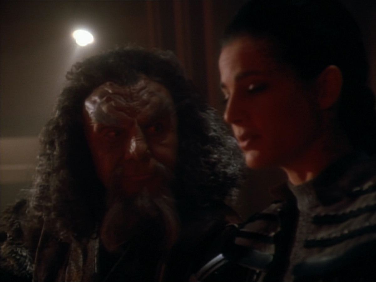 extant_StarTrekDS9_2x19-BloodOath_02530.jpg