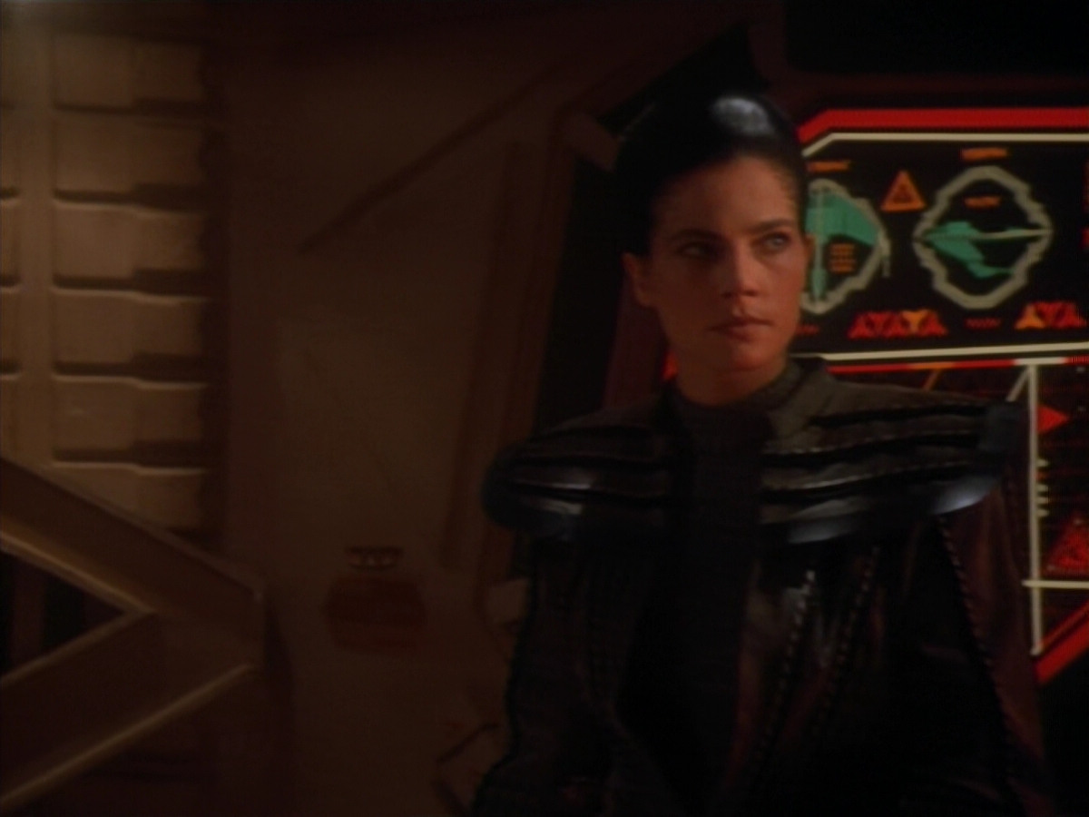 extant_StarTrekDS9_2x19-BloodOath_02628.jpg