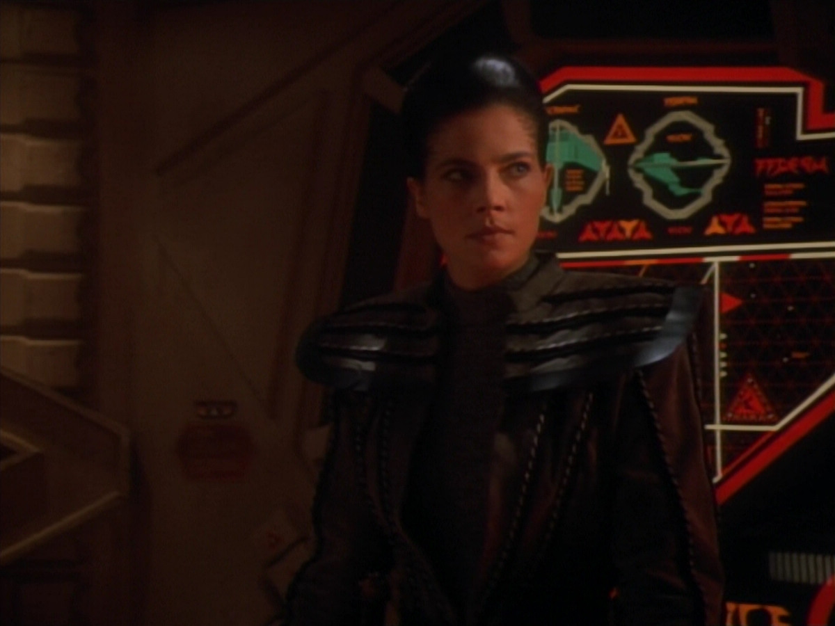 extant_StarTrekDS9_2x19-BloodOath_02630.jpg