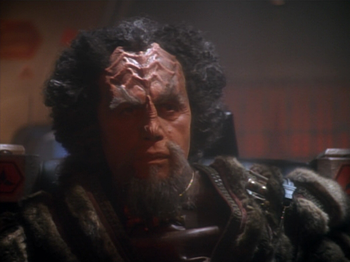 extant_StarTrekDS9_2x19-BloodOath_02651.jpg