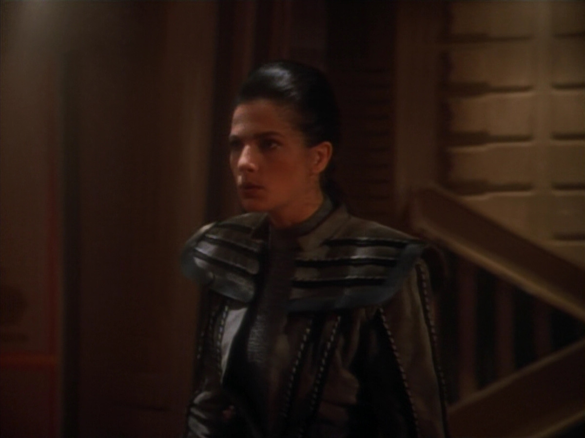 extant_StarTrekDS9_2x19-BloodOath_02658.jpg