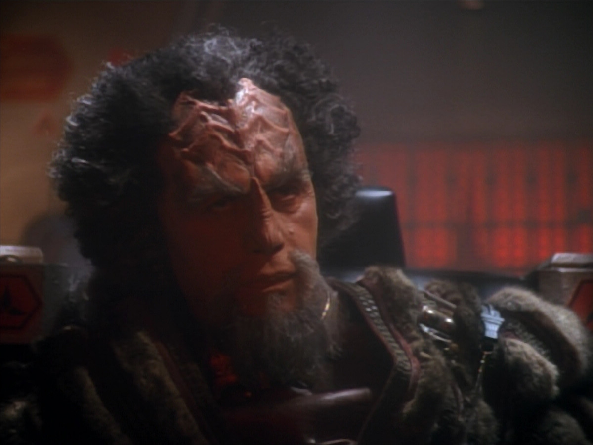 extant_StarTrekDS9_2x19-BloodOath_02664.jpg