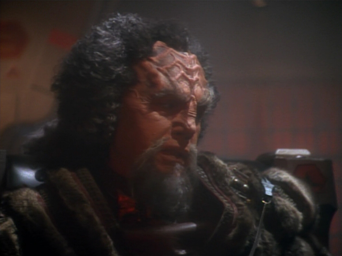 extant_StarTrekDS9_2x19-BloodOath_02766.jpg