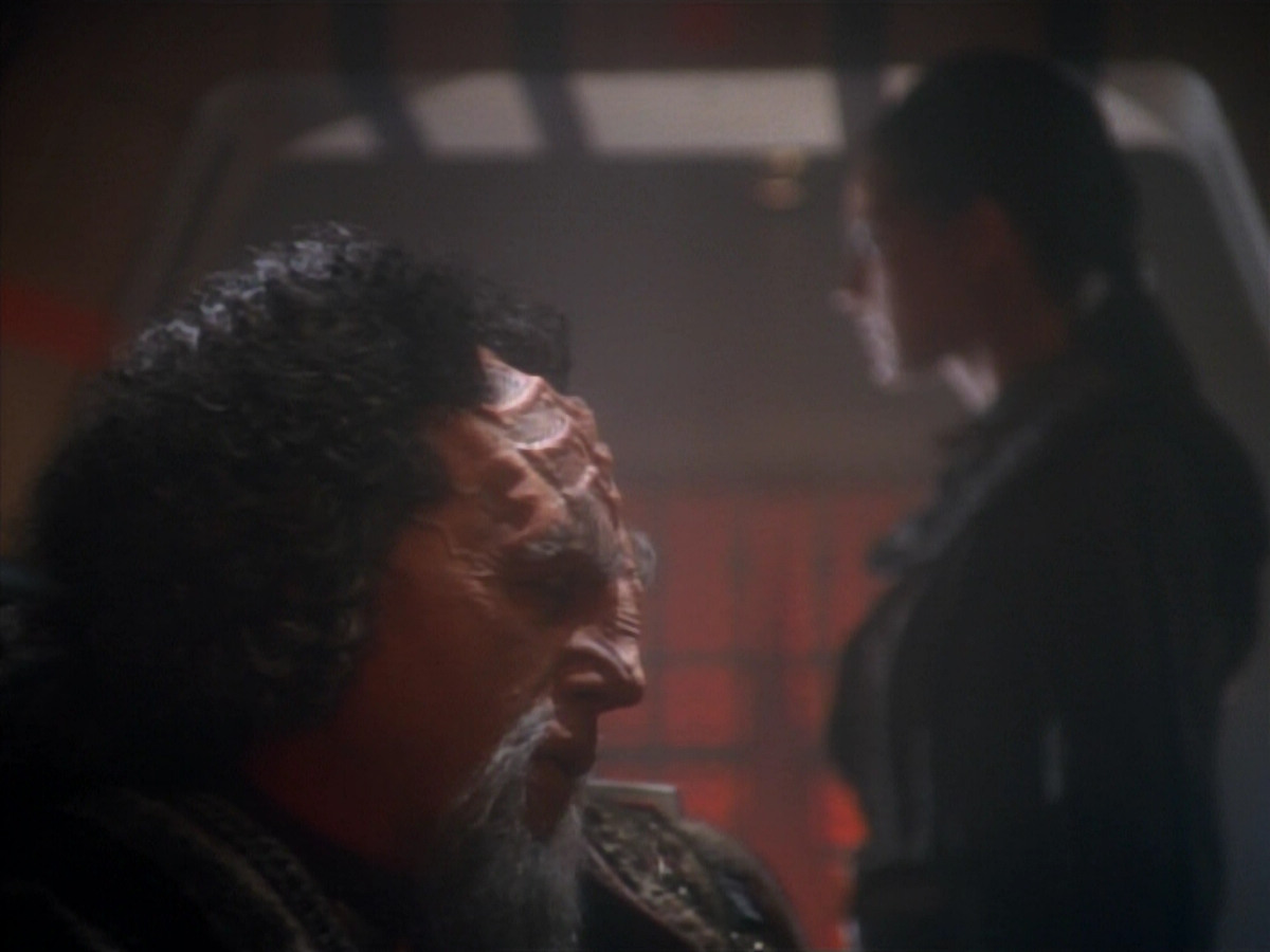 extant_StarTrekDS9_2x19-BloodOath_02776.jpg