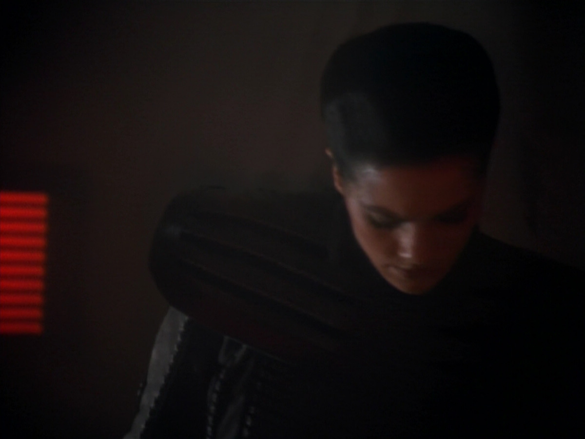 extant_StarTrekDS9_2x19-BloodOath_02788.jpg
