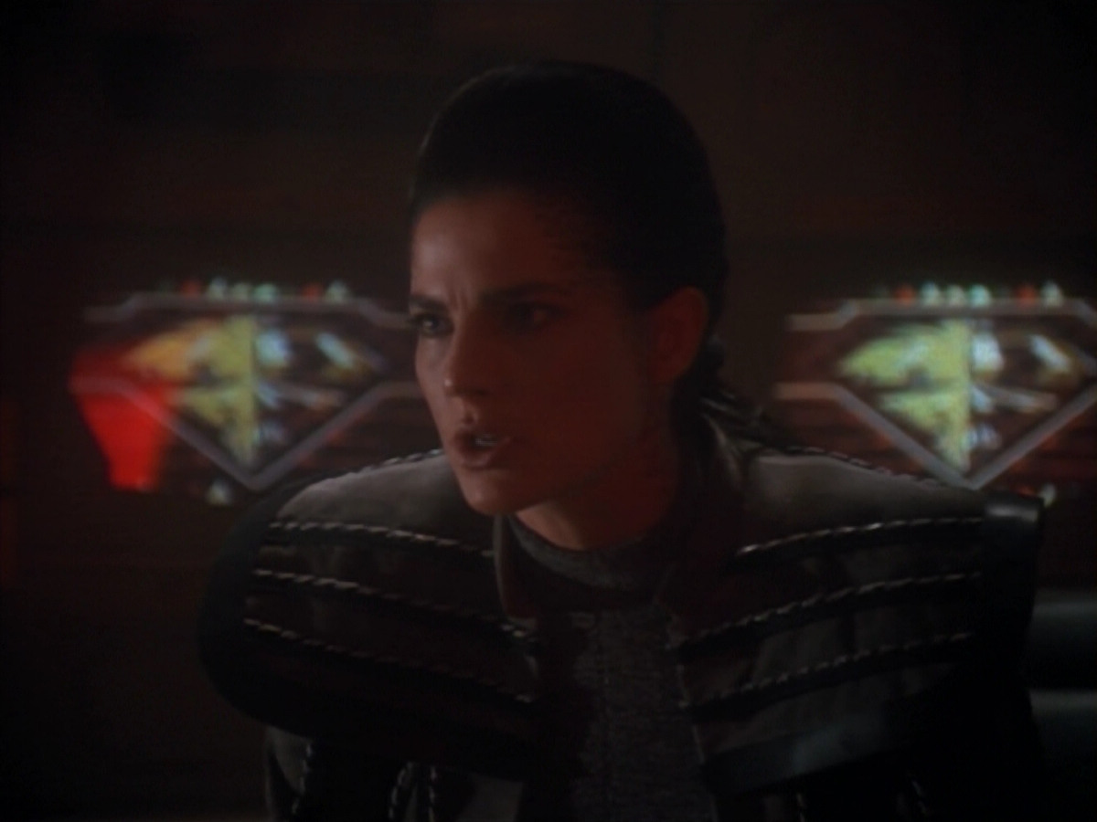 extant_StarTrekDS9_2x19-BloodOath_02806.jpg