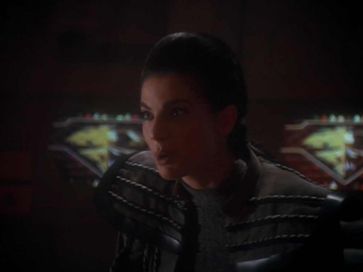 extant_StarTrekDS9_2x19-BloodOath_02844.jpg