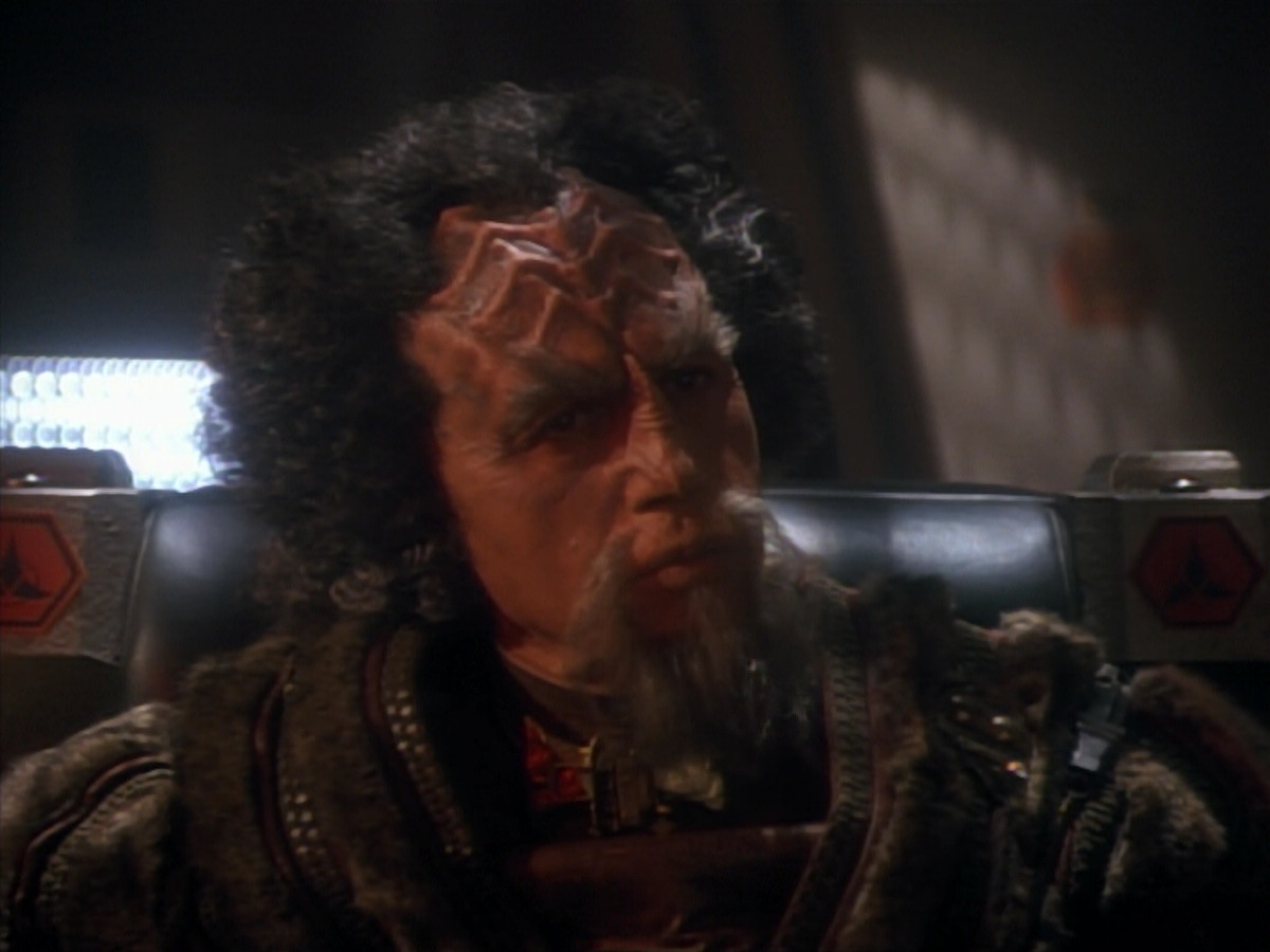 extant_StarTrekDS9_2x19-BloodOath_02854.jpg