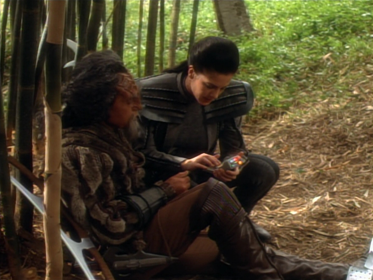 extant_StarTrekDS9_2x19-BloodOath_02950.jpg