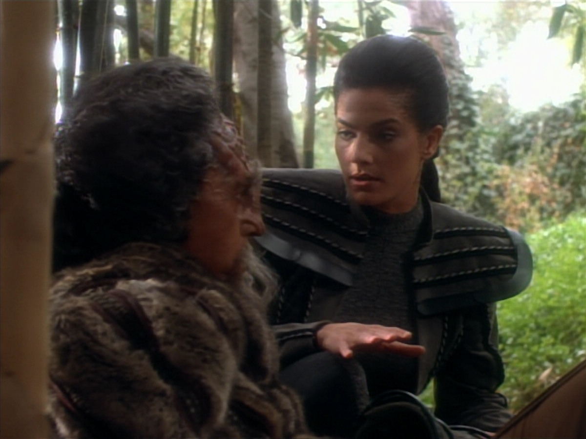 extant_StarTrekDS9_2x19-BloodOath_02971.jpg
