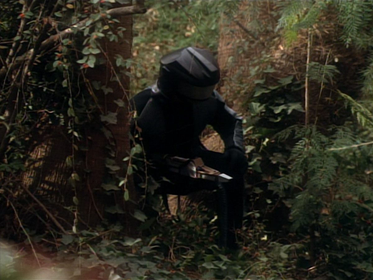 extant_StarTrekDS9_2x19-BloodOath_03058.jpg