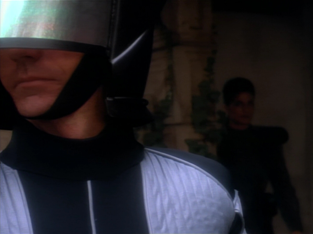 extant_StarTrekDS9_2x19-BloodOath_03162.jpg