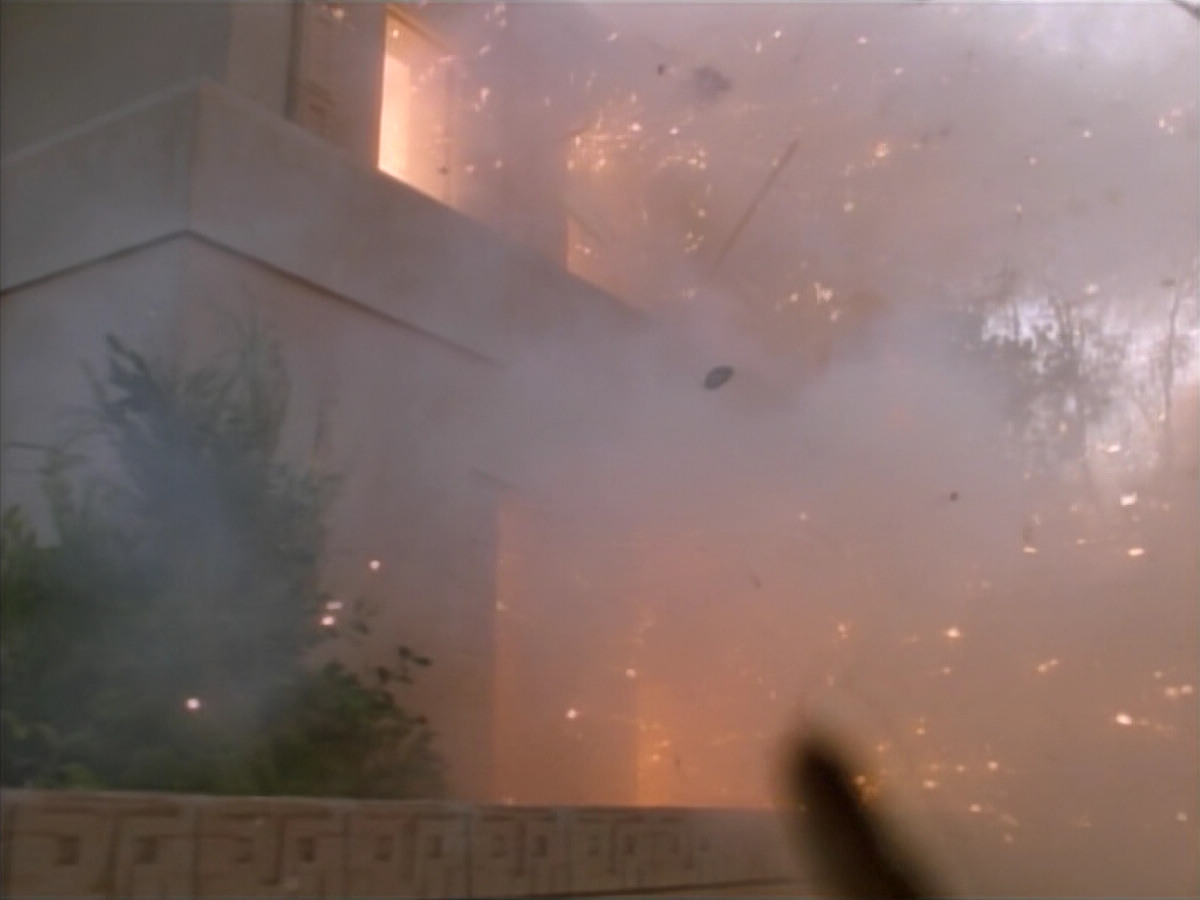 extant_StarTrekDS9_2x19-BloodOath_03188.jpg