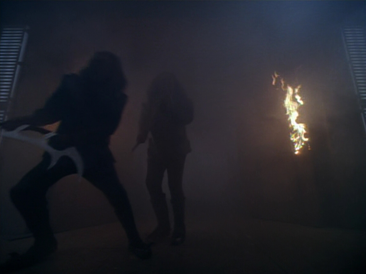 extant_StarTrekDS9_2x19-BloodOath_03321.jpg