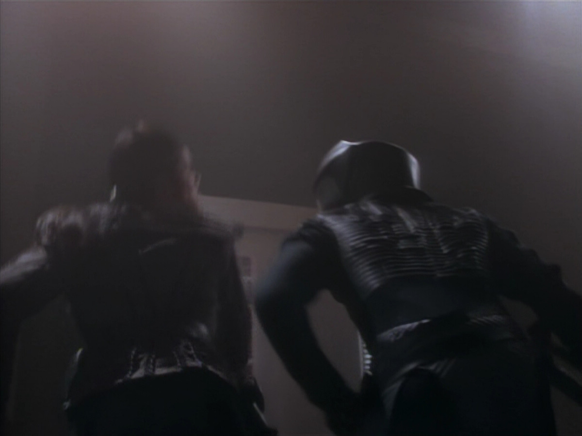 extant_StarTrekDS9_2x19-BloodOath_03363.jpg