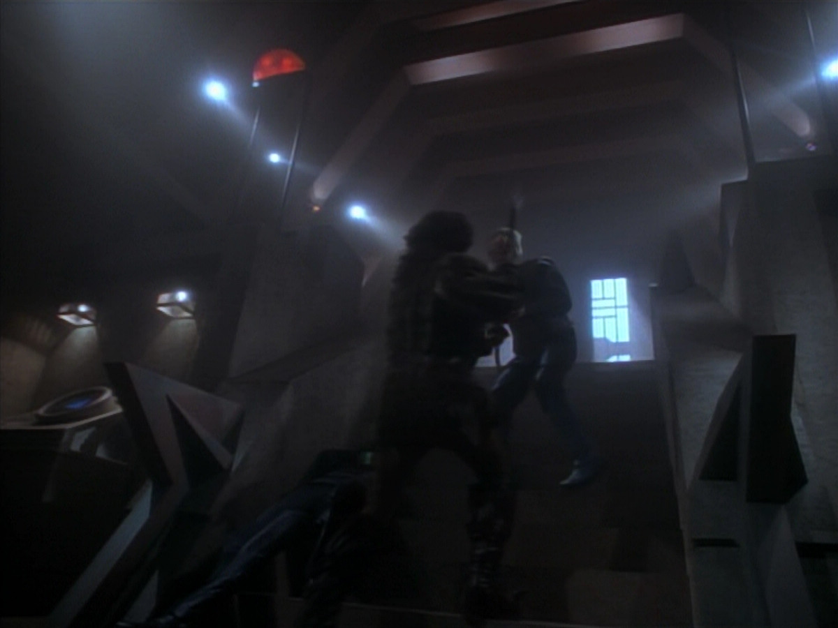 extant_StarTrekDS9_2x19-BloodOath_03494.jpg