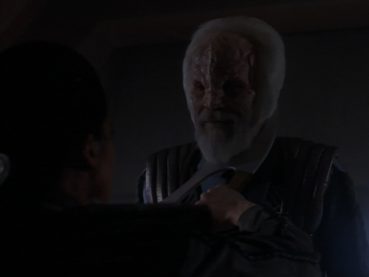extant_StarTrekDS9_2x19-BloodOath_03593.jpg