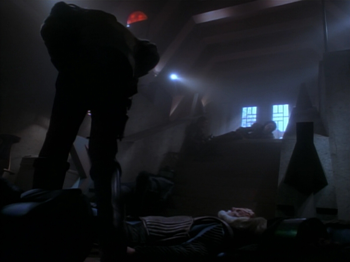 extant_StarTrekDS9_2x19-BloodOath_03636.jpg