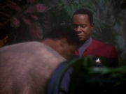 Filename=extant_StarTrekDS9_2x22-TheMaquisPart2_00154.jpg
Filesize=135KiB
Dimensions=1200x900
Date added=Jul 01, 2019 extant_StarTrekDS9_2x22-TheMaquisPart2_00154.jpg