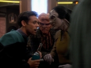 Filename=extant_StarTrekDS9_2x23-TheWire_00919.jpg
Filesize=159KiB
Dimensions=1200x900
Date added=Jul 01, 2019 extant_StarTrekDS9_2x23-TheWire_00919.jpg