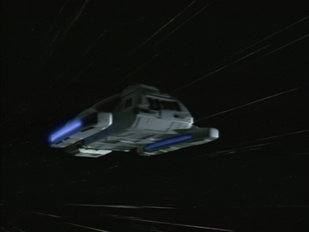 extant_StarTrekDS9_2x23-Crossover_00011.jpg